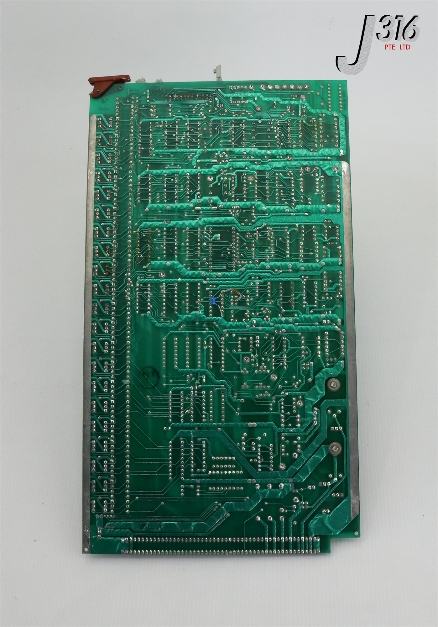 23089-06.jpg